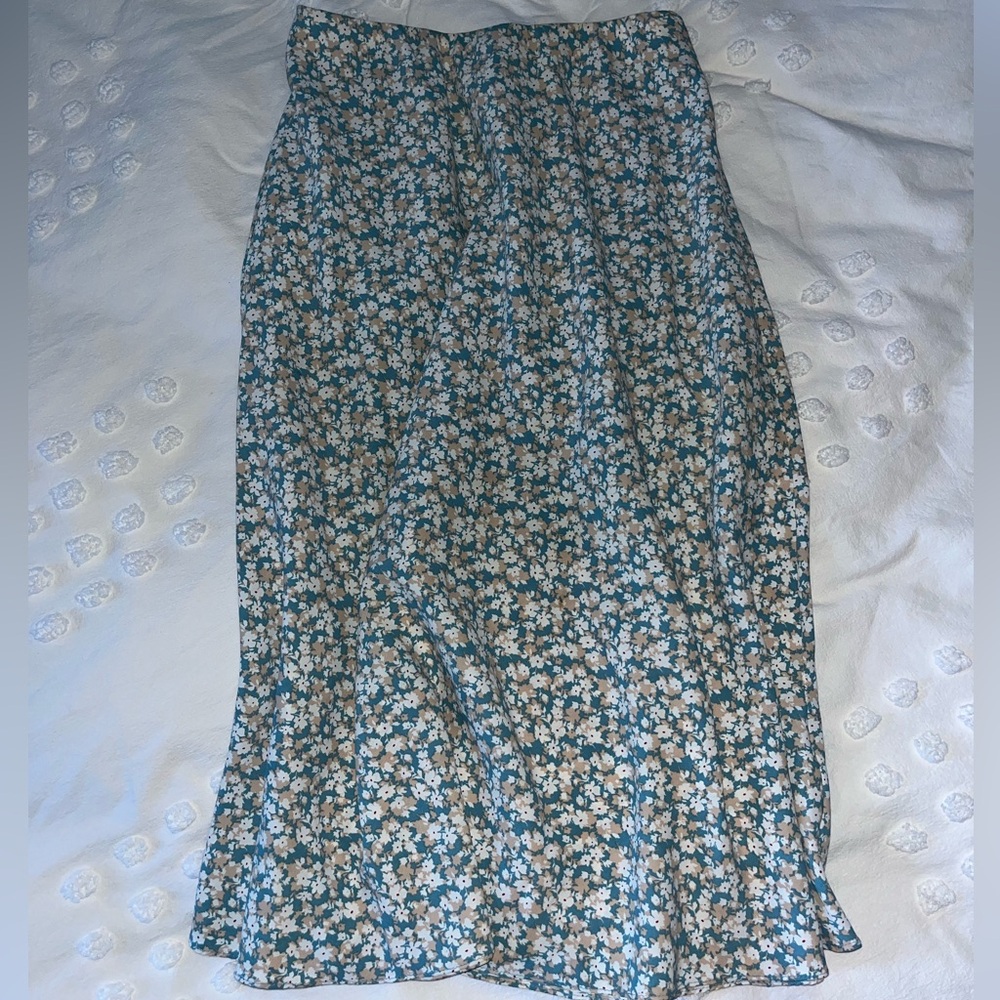 The Latest Scoop Floral Midi Skirt